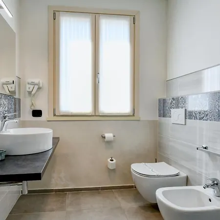 Garda Diamant Bed & Breakfast Desenzano del Garda Exterior photo