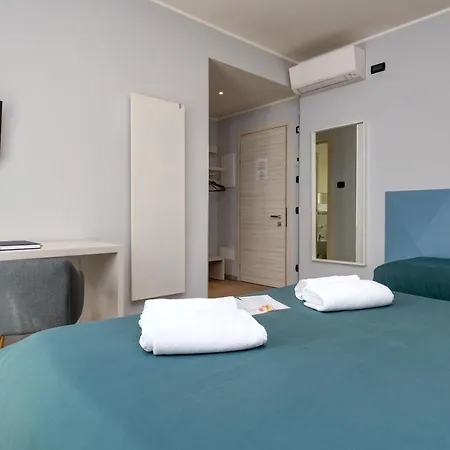 Garda Diamant Bed & Breakfast Desenzano del Garda Exterior photo